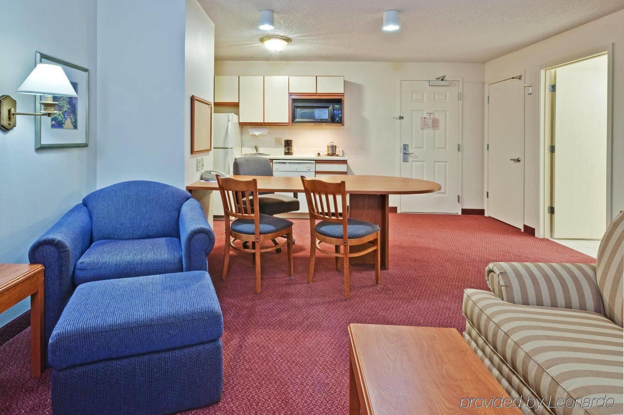 Candlewood Suites Syracuse-Airport By Ihg North Syracuse Room photo